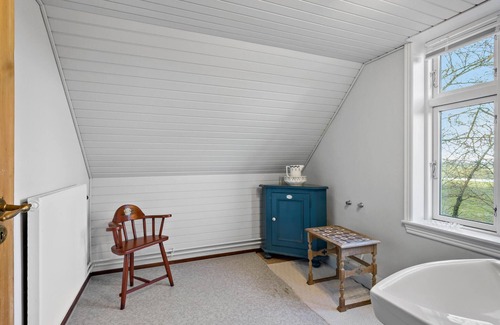 Sydlangeland House | 4 bedroom awesome home in Humble