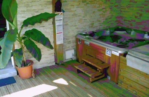 Chateau-la-Valliere Cottage | 4 Bedroom Cottage in chateau la valliére