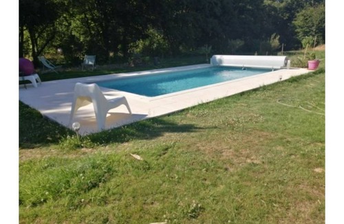 Chateau-la-Valliere Cottage | 4 Bedroom Cottage in chateau la valliére