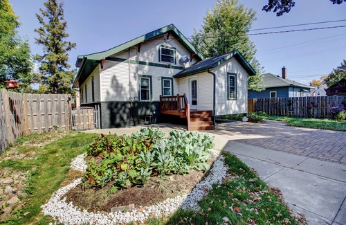 Little Falls House | 4-bedroom charming little ranch house, fundraiser for Camp Justice nonprofit