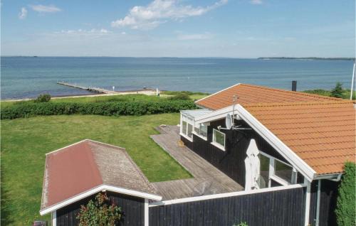 Næs House | 4 Bedroom Cozy Home In Assens