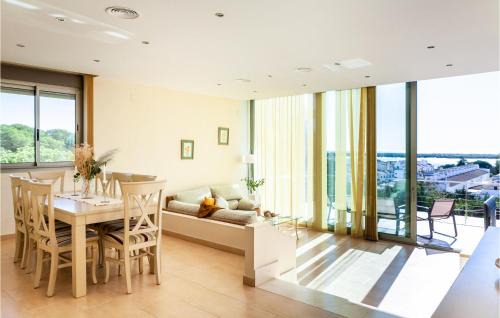 El Rompido House | 4 Bedroom Cozy Home In Cartaya