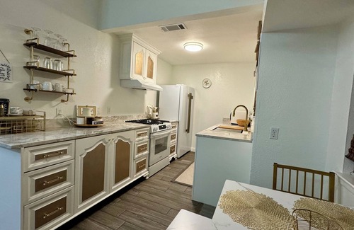 Franklin Park House | 4-bedroom Cozy house in charming Austin with AC, WiFi. Enjoy your stay