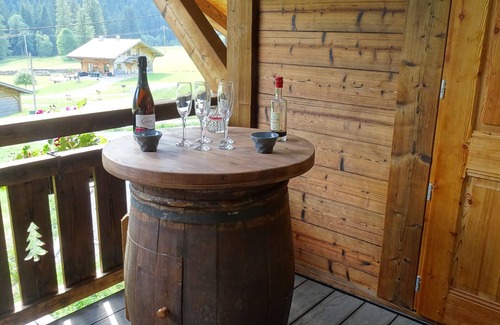 Abondance Ski Chalet | 4 bedroom detached chalet ABONDANCE nature environment.