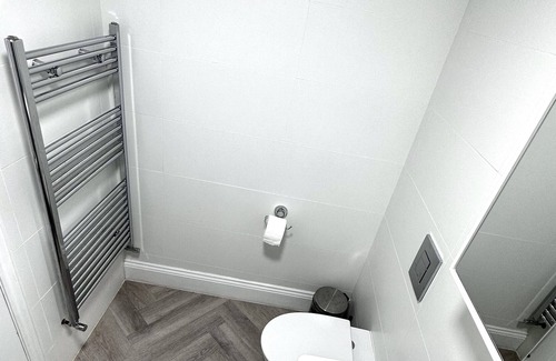 Cantelowes House | 4 bedroom flat in Camden Town