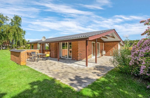 Øer Strand House | 4 bedroom gorgeous home in Ebeltoft