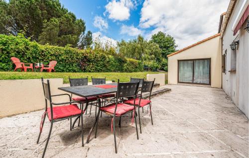 Bouguenais House | 4 Bedroom Gorgeous Home In Bouguenais