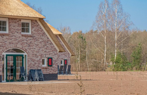 Linde House | 4 bedroom gorgeous home in Den Ham