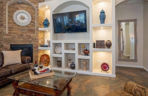 Biggs Field House | 4 bedroom gorgeous home Eastside El Paso