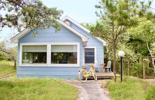 Ocean Bay Park House | 4 Bedroom Home Steps from the Ocean