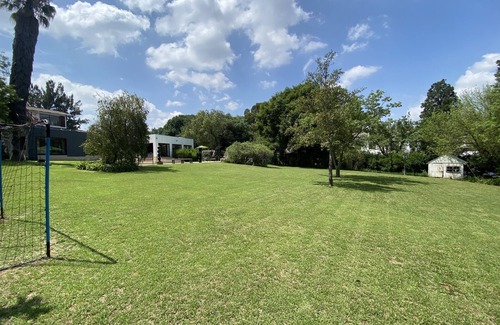 Greater Johannesburg Metropolitan Area House | 4 Bedroom House, Bryanston The Ridgeback