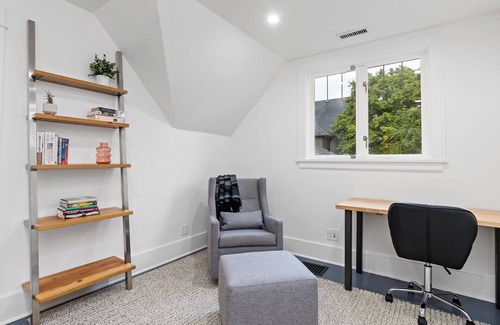 Broadway House | 4-bedroom house in charming Seattle with WiFi, AC, Parking