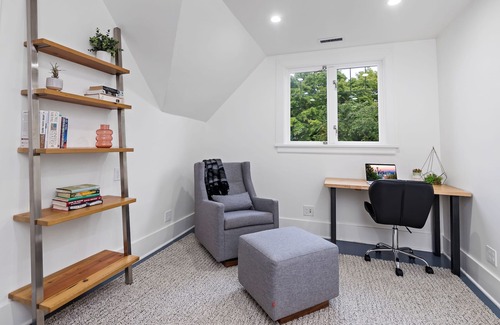 Broadway House | 4-bedroom house in charming Seattle with WiFi, AC, Parking