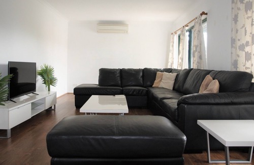 Runcorn House | 4 bedroom house in Runcorn