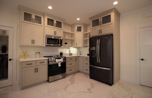 Pretty Bayou House | 4-bedroom house in fabulous Panama City with fitness room, WiFi