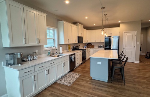 Port Matilda House | 4-bedroom house in tranquil Grays Woods area near State College