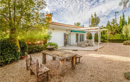 Hoya de los Patos House | 4 Bedroom Lovely Home In Alacant