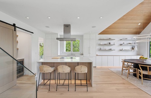 Hampton Bays House | 4-bedroom modern beach house in lovely Hampton Bays