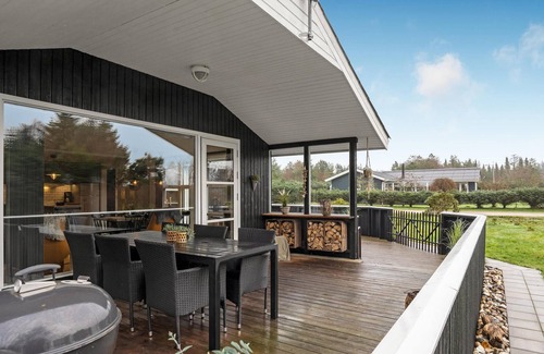 Blokhus House | 4 bedroom nice home in Blokhus
