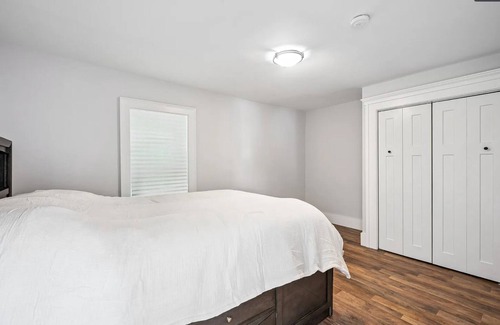 Niles House | 4 Bedroom Notre Dame Home Game Haven