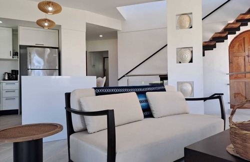 El Ocotal House | 4-bedroom ocean view house in beautiful Playa Ocotal with AC and plunge pool.