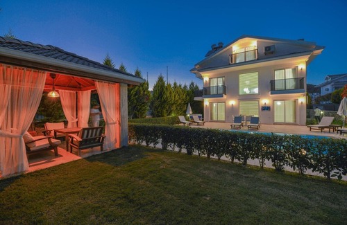 Oludeniz Villa | 4 bedroom Panorama villas Villa B for rent in Oludeniz ovacık Fethiye