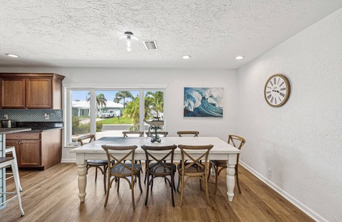 Belleair Beach House | 4-bedroom POOL HOME steps to semi-private white sand & sunsets in Belleair Beach