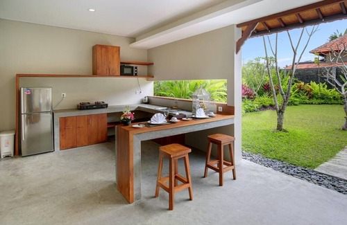 Melayang Villa | 4 Bedroom Private Pool Villa including breakfast