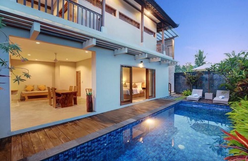 Melayang Villa | 4 Bedroom Private Pool Villa including breakfast