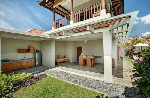 Melayang Villa | 4 Bedroom Private Pool Villa including breakfast