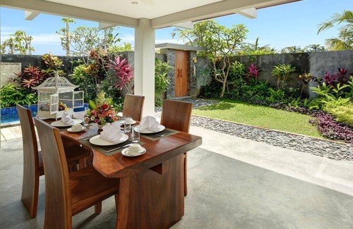 Melayang Villa | 4 Bedroom Private Pool Villa including breakfast