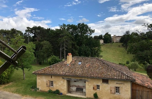 Montpezat House | 4 Bedroom Private vacation home in Montpezat