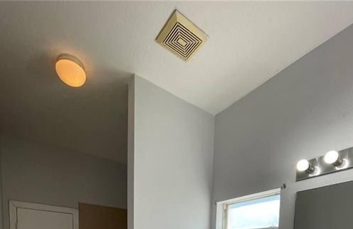 Poinciana Apartment | 4 Bedroom Single family 422315 by Houzlet
