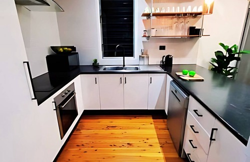 Moil House | 4 BEDROOM TROPICAL HOME + LAP POOL + PARKING FOR CARAVANS, BOATS OR TRAILERS.