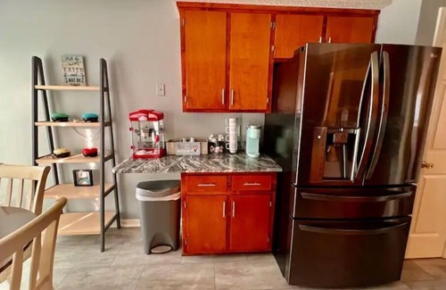 Clarksville House | 4-bedroom vacation home 16 minutes from Austin Peay State University