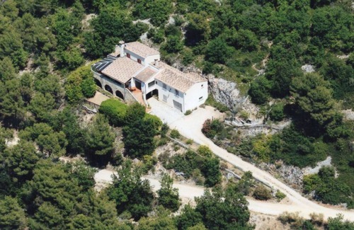 Mollans-sur-Ouveze Villa | 4-bedroom villa for 8 people