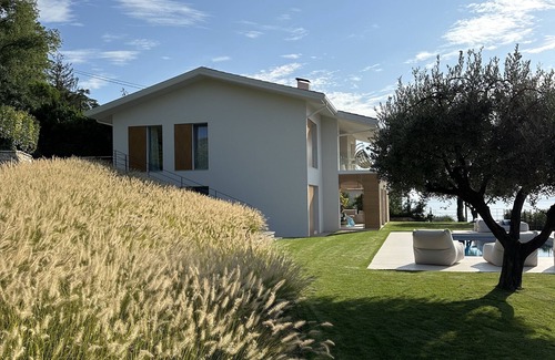 Torri del Benaco Villa | 4 Bedroom Villa in Torri del Benaco