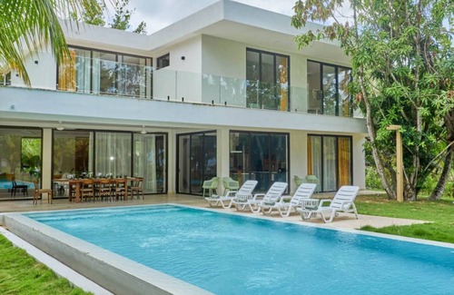 El Limon Villa | 4 bedroom villa, facing the sea, with unspoilt beach and very quiet.