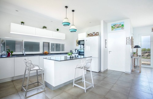 Le Francois House | 4-bedroom villa, pool, panoramic sea view, private beach and pontoon