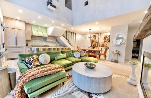 Salt Lake Mountain Resorts House | 4 Bedroom WOW w/heated floors, Ski out access to Snowbird and steam bath.