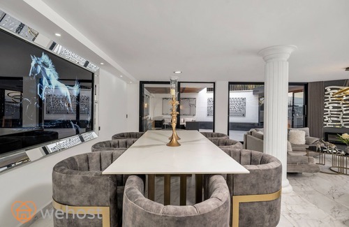 Buenos Aires Villa | 4 Bedrooms 3.5 Bathrooms