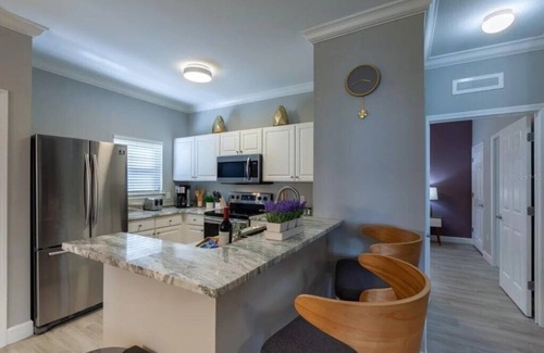 Kissimmee House | 4 Bedrooms/3 Bathrooms/Lucaya Village (2-101)