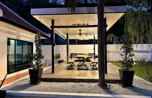 Pratumnak Hill House | 4 Bedrooms 300 m. to the beach