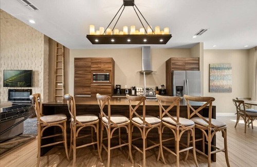 Florida Central Atlantic Coast House | 4 Bedrooms/4.5 Bathrooms/Magic Village (7528BD)