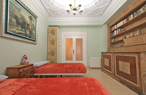 Valencia City Centre Apartment | 4 bedrooms appartmts