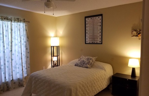 Lillian House | 4 Bedrooms Centered in a Fisherman's Paradise