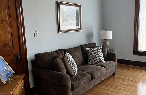 Bonnycastle Condo | 4 bedrooms in Highlands Bardstown