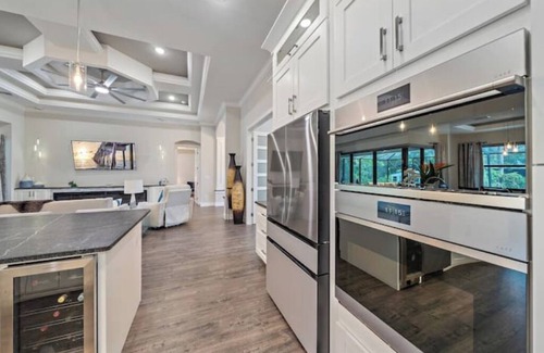 Charlotte Harbor House | 4 beds, 2 bath, heated pool full house