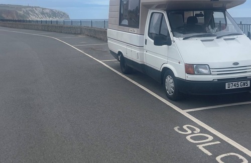 Lake House | 4 Berth Motorhome Hire on the Isle of Wight. accommodation Only or Self Drive