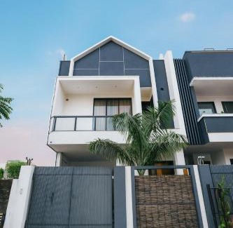 Jaipur Villa | 4 BHK Villa with Pool steam bath jacuzzi in jaipur